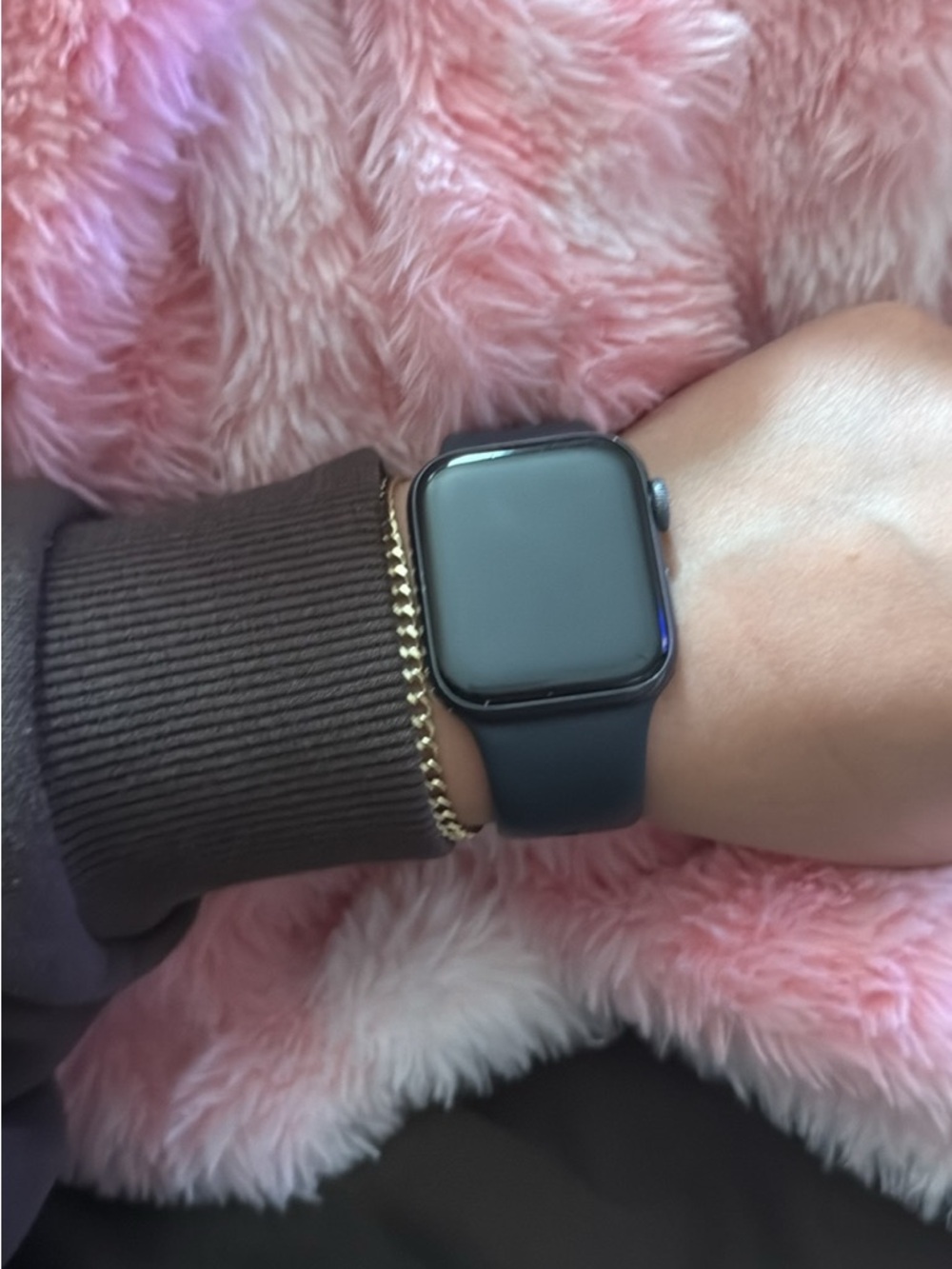 Apple Watch - Black Aluminum Case with Black Sport Band